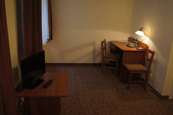 Hit Hotel, Warsaw