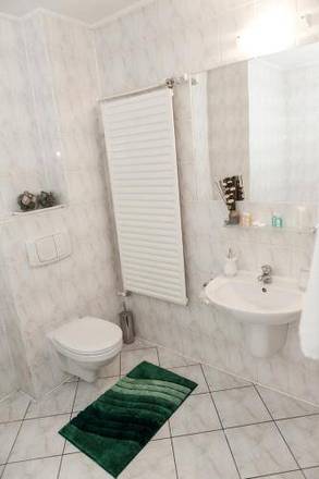 Hit Hotel, Warsaw