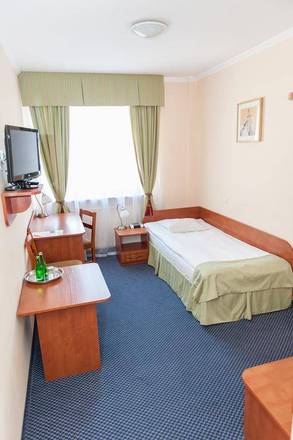 Hit Hotel, Warsaw