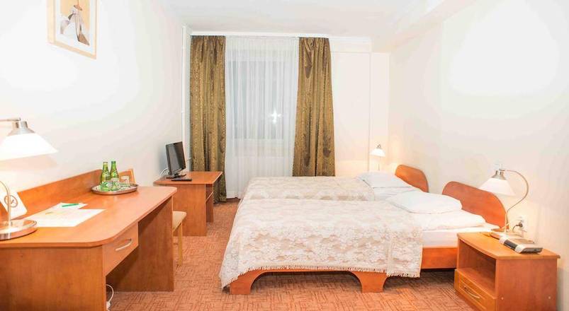 Hit Hotel, Warsaw