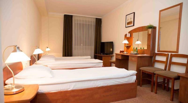 Hit Hotel, Warsaw