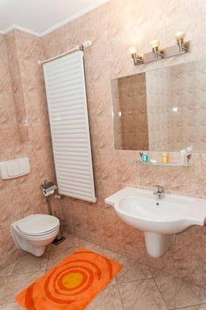 Hit Hotel, Warsaw