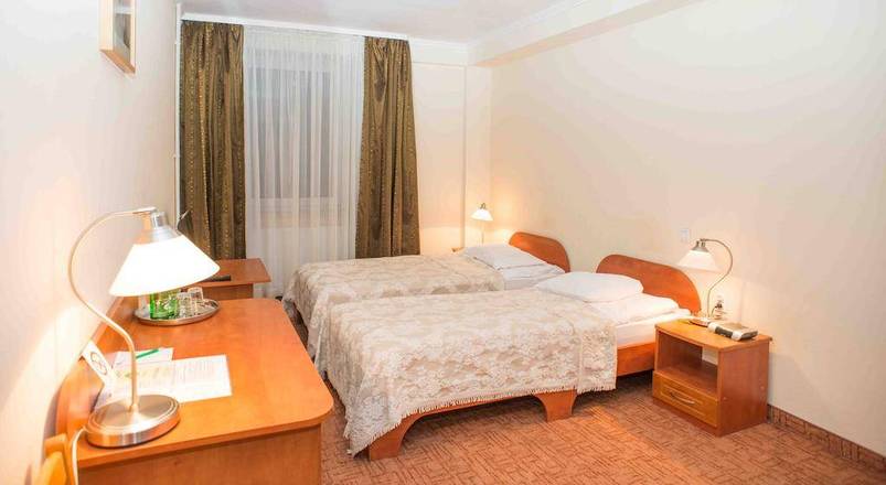 Hit Hotel, Warsaw