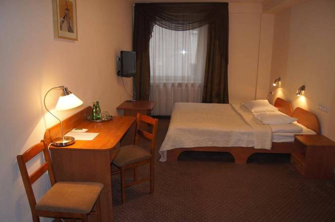 Hit Hotel, Warsaw