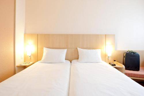 Ibis Warszawa Centrum, Warsaw