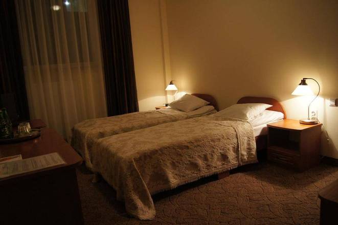 Hit Hotel, Warsaw