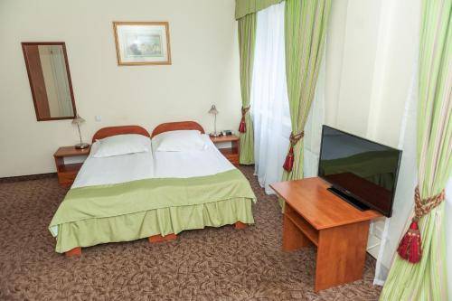 Hit Hotel, Warsaw